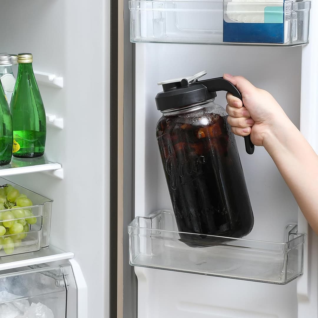 AOZITA 64 oz Glass Pitcher with Lid – 2 Quart Mason Jar Pitcher with Filter Lid, Wide Mouth Jar Leak-proof Water Jug, Heavy Duty Glass Container for Water, Juice, Milk, Tea, Iced Coffee, and Drinks